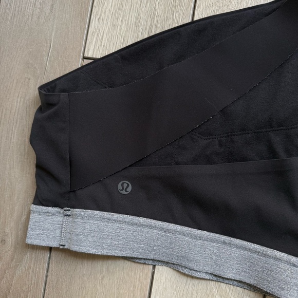 Lululemon Pyrox Bra *lululemon lab size 4 Black - Picture 3 of 6